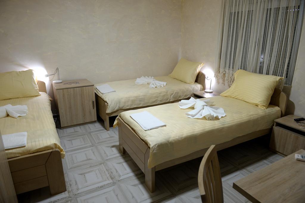 Guesthouse Dokic レスコヴァツ エクステリア 写真