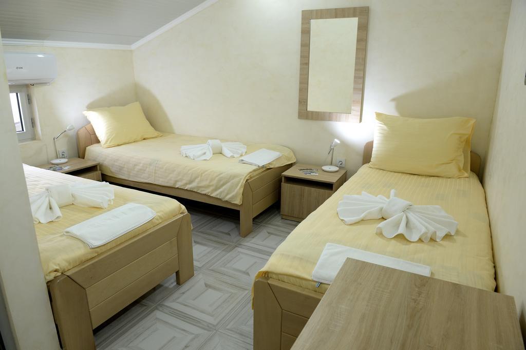 Guesthouse Dokic レスコヴァツ エクステリア 写真