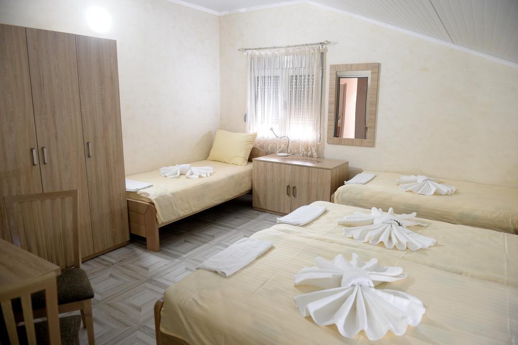 Guesthouse Dokic レスコヴァツ エクステリア 写真
